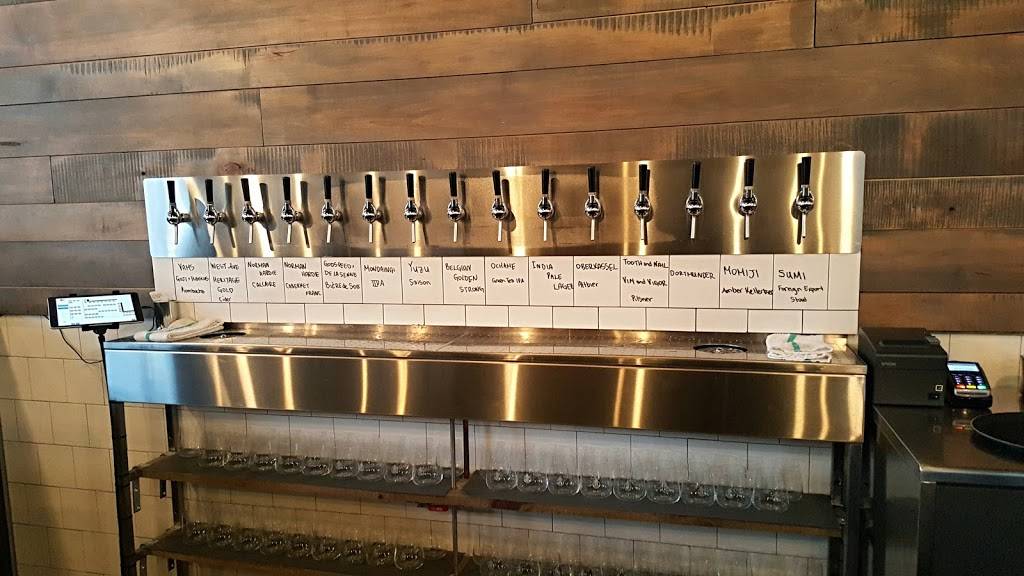 Godspeed Brewery | restaurant | 242 Coxwell Ave, Toronto, ON M4L 3B2, Canada | 4165512282 OR +1 416-551-2282