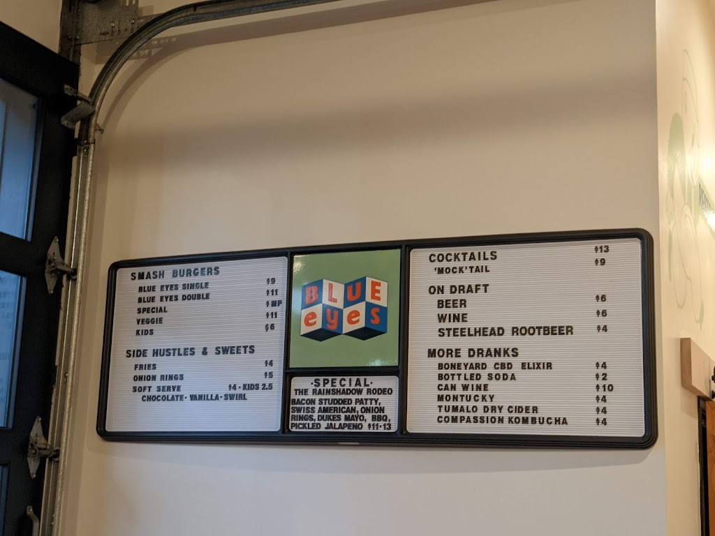 Blue Eyes Burgers & Fries | restaurant | 706 NE Greenwood Ave Ste. 100, Bend, OR 97701, USA | 5412874377 OR +1 541-287-4377