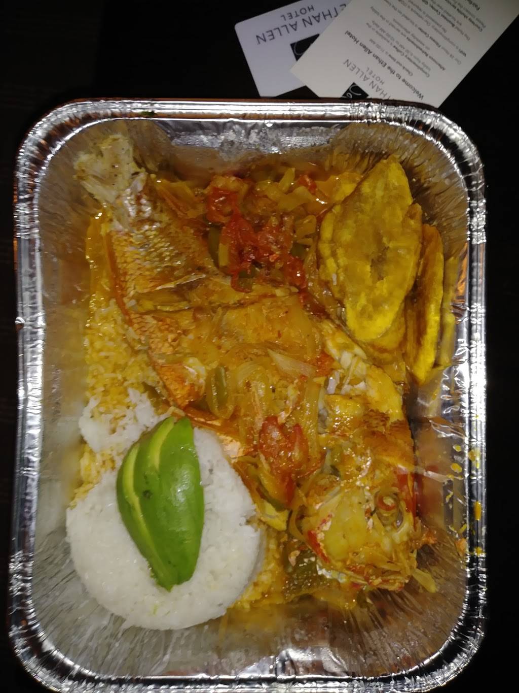 Las Americas Restaurant | restaurant | 9 Main St, Danbury, CT 06810, USA | 2037447400 OR +1 203-744-7400