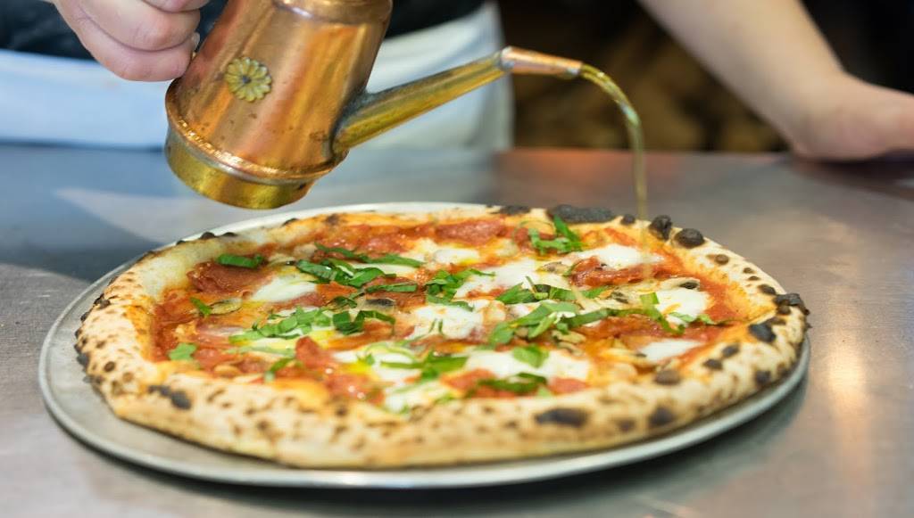 Bricks Wood Fired Pizza - Oak Park | restaurant | 128 N Oak Park Ave, Oak Park, IL 60301, USA | 7089487707 OR +1 708-948-7707