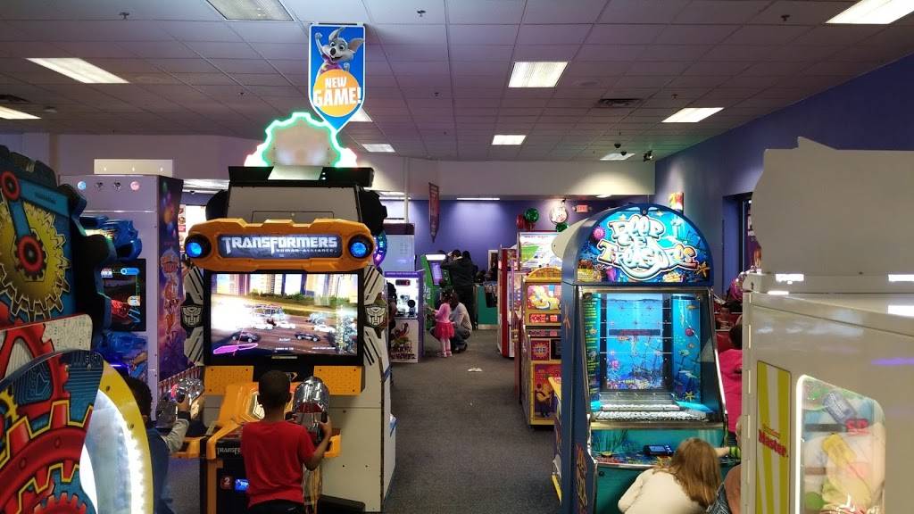 Chuck E. Cheese | restaurant | 3671 28th St SE, Grand Rapids, MI 49512, USA | 6169427993 OR +1 616-942-7993