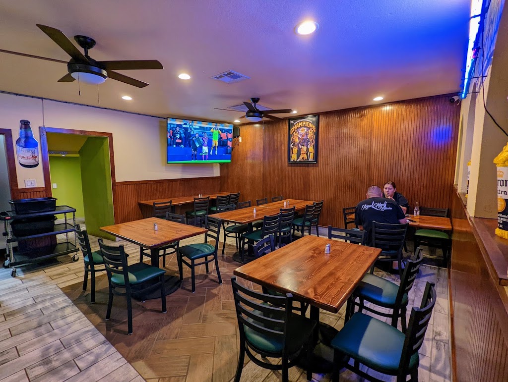 J’s Tacos & Beer | restaurant | 900 Cherry St, Chico, CA 95928, USA | 5307176300 OR +1 530-717-6300