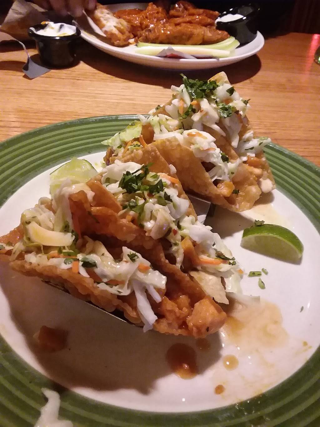 Applebees Grill + Bar | restaurant | 251 Kennedy Memorial Dr, Waterville, ME 04901, USA | 2078726702 OR +1 207-872-6702