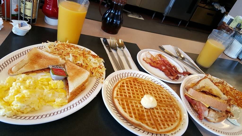Waffle House | meal takeaway | 959 Nasa, Rd 1, Webster, TX 77598, USA | 2813326722 OR +1 281-332-6722