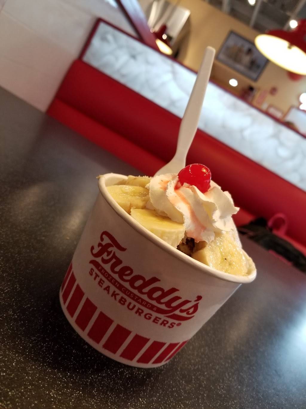Freddys Frozen Custard & Steakburgers | restaurant | 1302 Wilmington Pike, West Chester, PA 19382, USA | 4843158606 OR +1 484-315-8606
