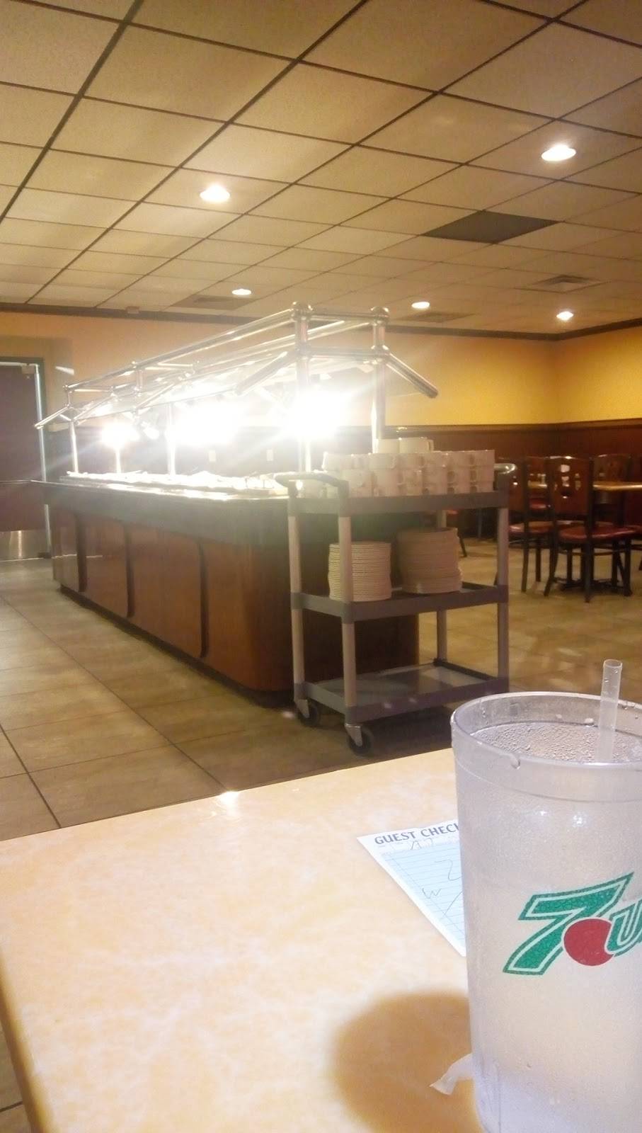 Young Young Chinese Buffet | restaurant | 1668 Meriden-Waterbury Turnpike, Southington, CT 06489, USA | 8606217678 OR +1 860-621-7678