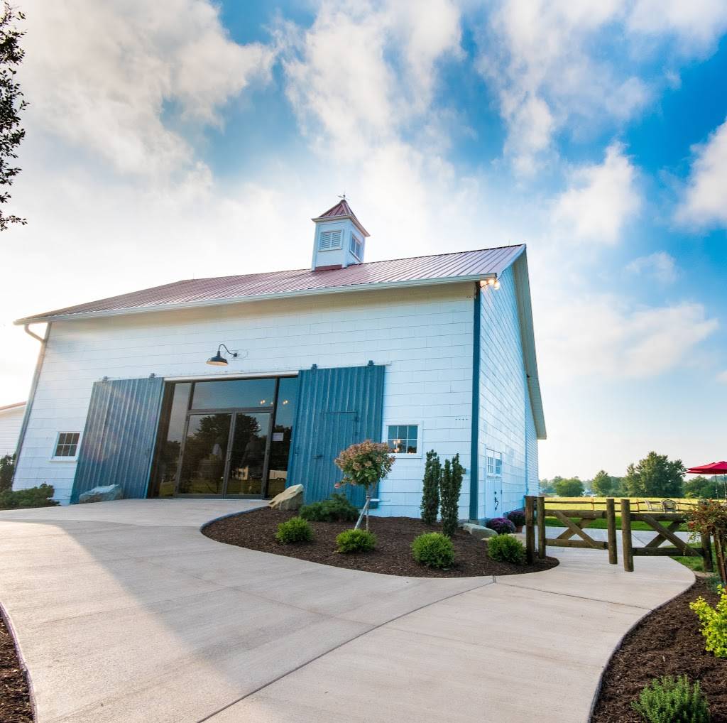 Sandy Ridge Vineyards & Mercantile | restaurant | 180 OH-61, Norwalk, OH 44857, USA | 4195048884 OR +1 419-504-8884