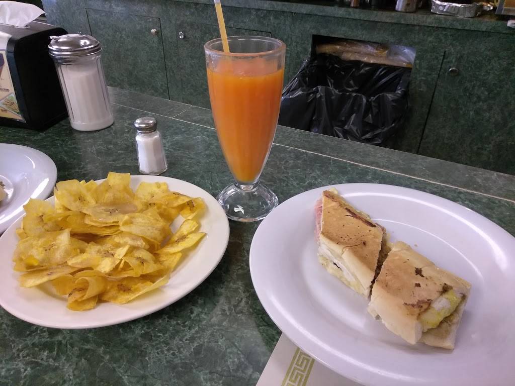 Alvarez Cafe | restaurant | 511 Elizabeth Ave, Elizabeth, NJ 07206, USA | 9082894011 OR +1 908-289-4011