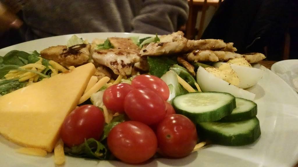 Cracker Barrel Old Country Store | restaurant | 1971 Carl D. Silver Parkway, Fredericksburg, VA 22401, USA | 5407858352 OR +1 540-785-8352