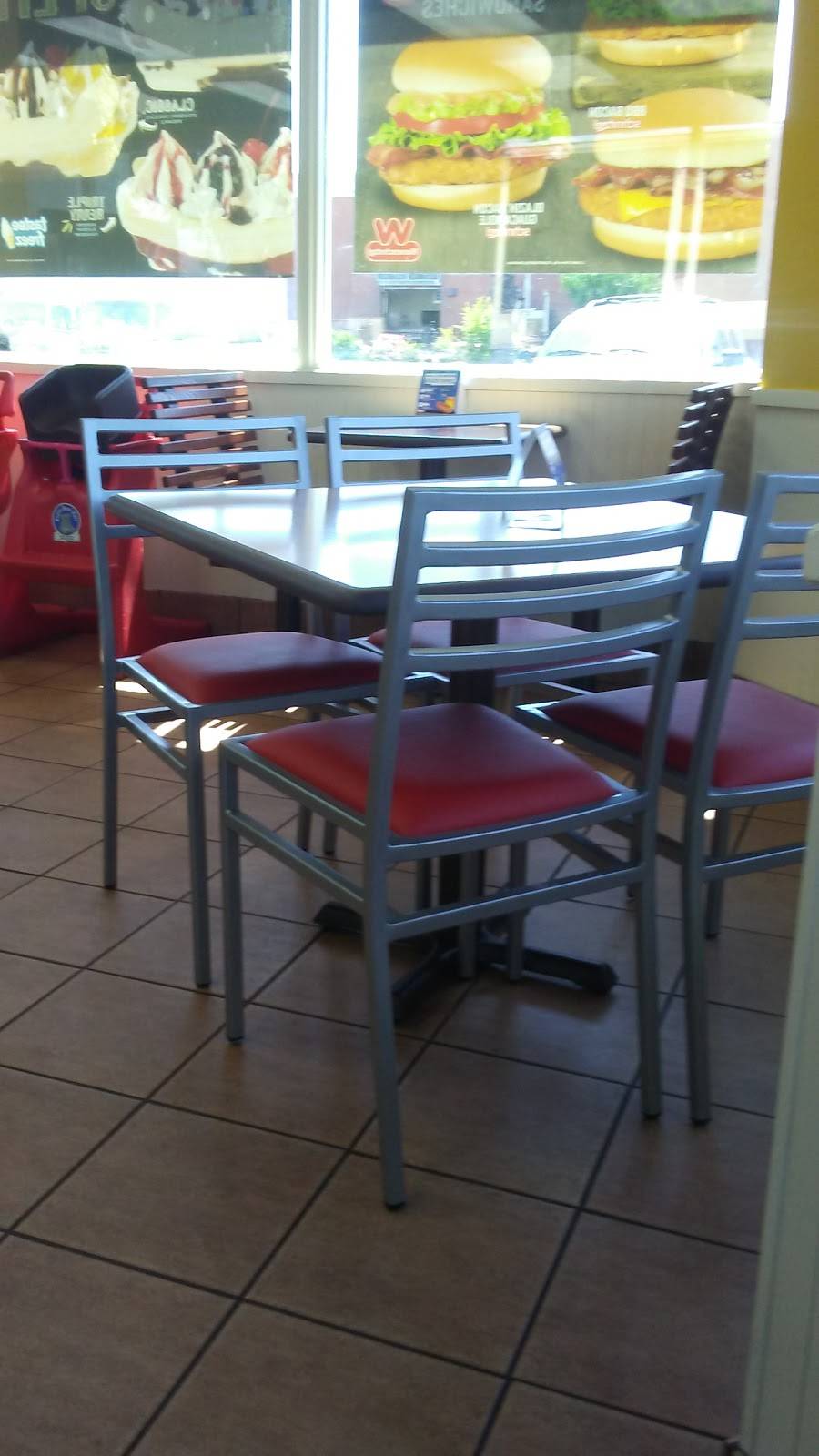 Wienerschnitzel | restaurant | 1281 E Main St, El Cajon, CA 92021, USA | 6194422941 OR +1 619-442-2941