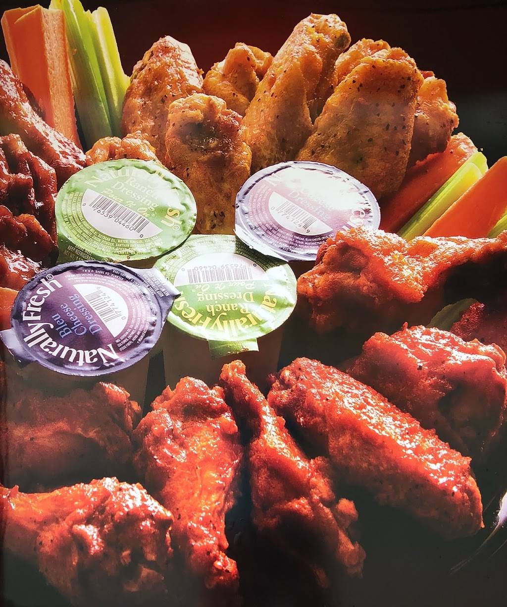 Wing Cafe | restaurant | 1804 Crawford Rd, Phenix City, AL 36867, USA | 3345605633 OR +1 334-560-5633