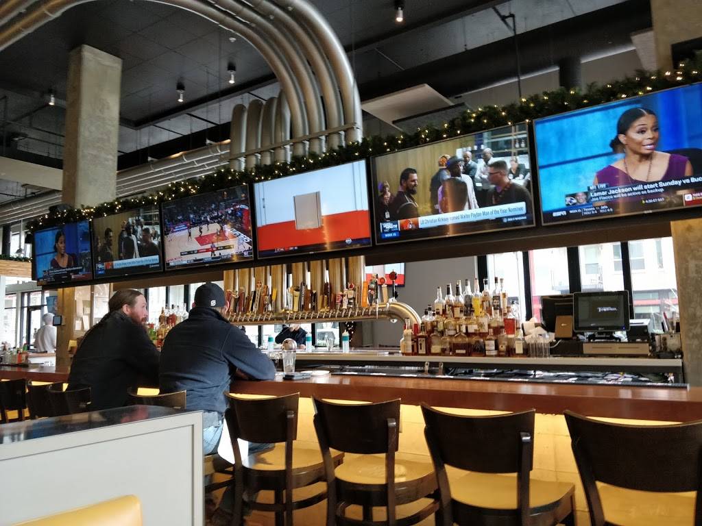 Tap & Burger Sloans Lake | restaurant | 1565 N, Raleigh St #100, Denver, CO 80204, USA | 7204566779 OR +1 720-456-6779