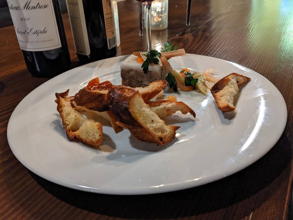 Il Nido | restaurant | 2717 61st Ave SW, Seattle, WA 98116, USA | 2064666265 OR +1 206-466-6265