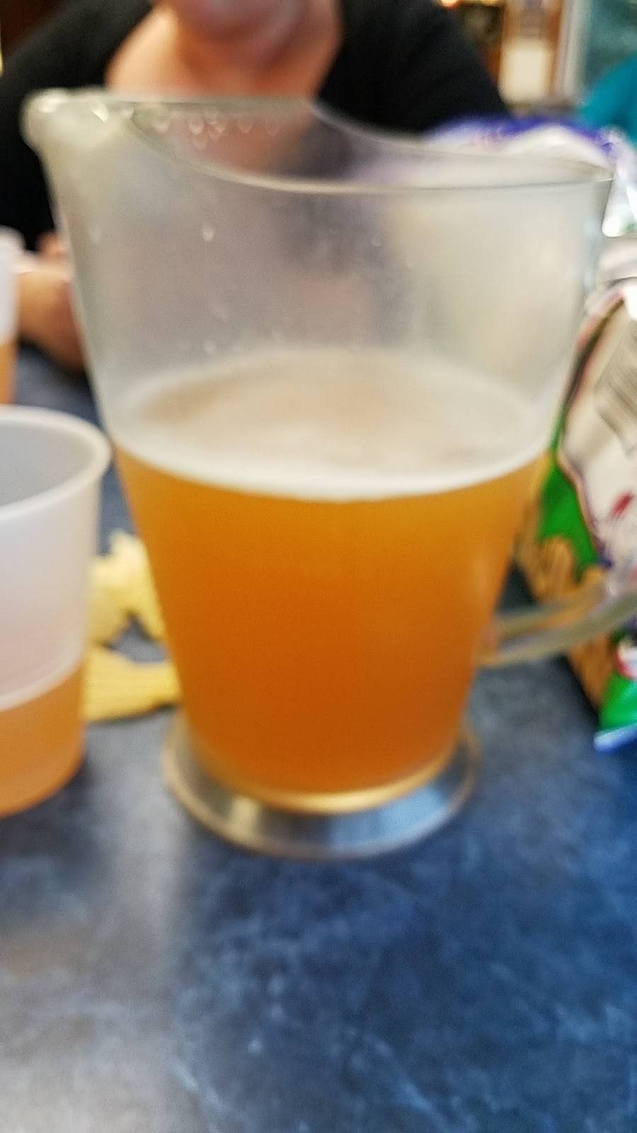 Town Pizza Restaurant | restaurant | 15 Wentworth St, Kittery, ME 03904, USA | 2074391265 OR +1 207-439-1265