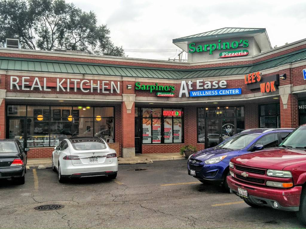 Sarpinos Pizzeria Wrigleyville | restaurant | 1435 W Montrose Ave, Chicago, IL 60613, USA | 7732811800 OR +1 773-281-1800