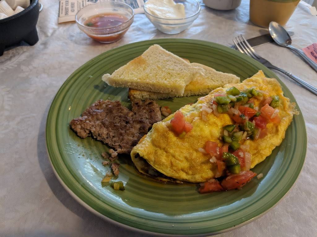 Morning At Maggies Omelette | restaurant | 819 Saginaw St, Bay City, MI 48708, USA | 9898923142 OR +1 989-892-3142