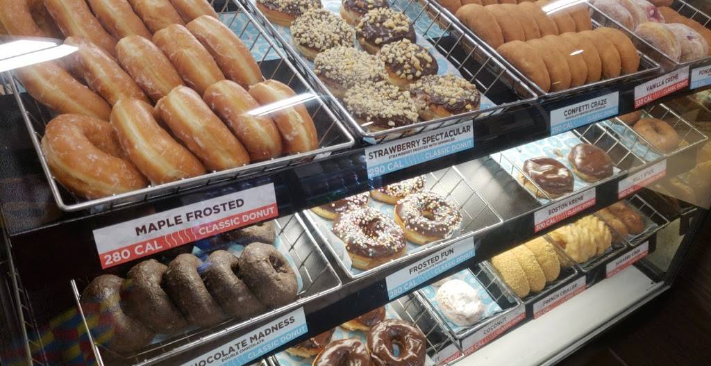 Dunkin | bakery | 995 Old Post Rd, Walpole, MA 02081, USA | 5086684800 OR +1 508-668-4800