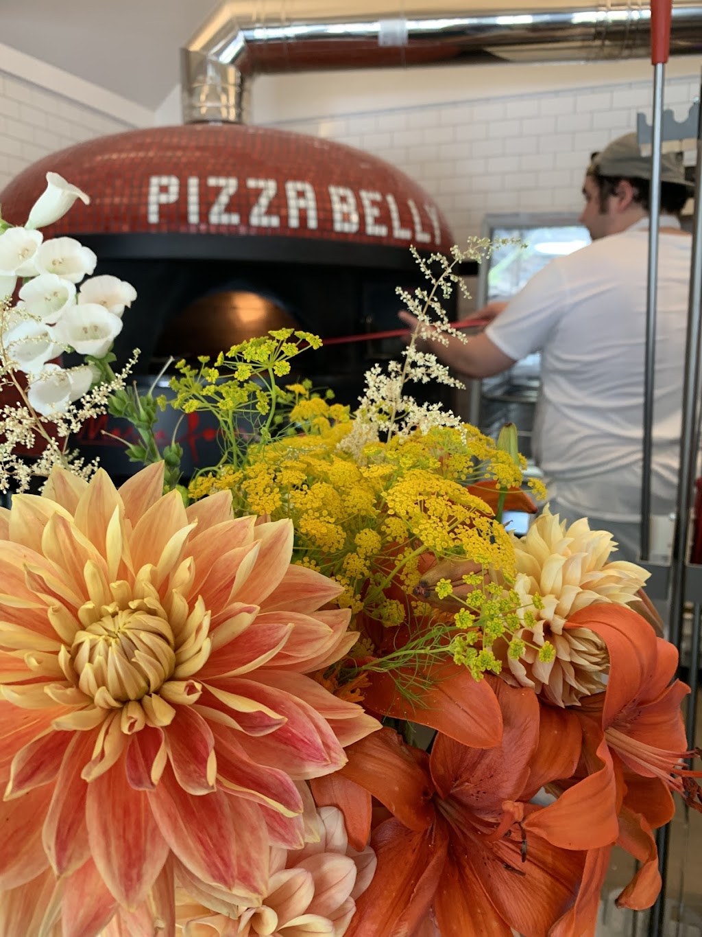 Pizzeria Gemelle | meal takeaway | 2 E Chestnut St, Nantucket, MA 02554, USA | 5089015958 OR +1 508-901-5958