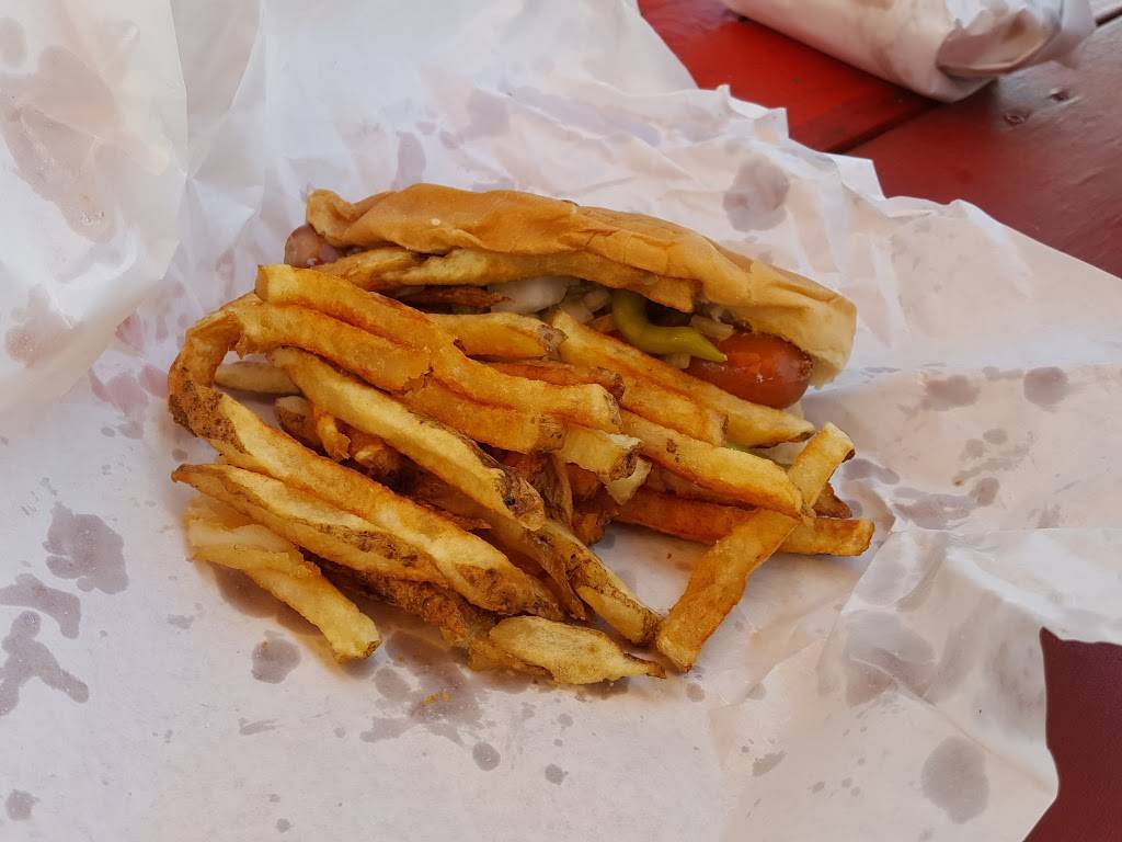 Redhot Ranch | meal takeaway | 2072 N Western Ave, Chicago, IL 60647, USA | 7737726020 OR +1 773-772-6020