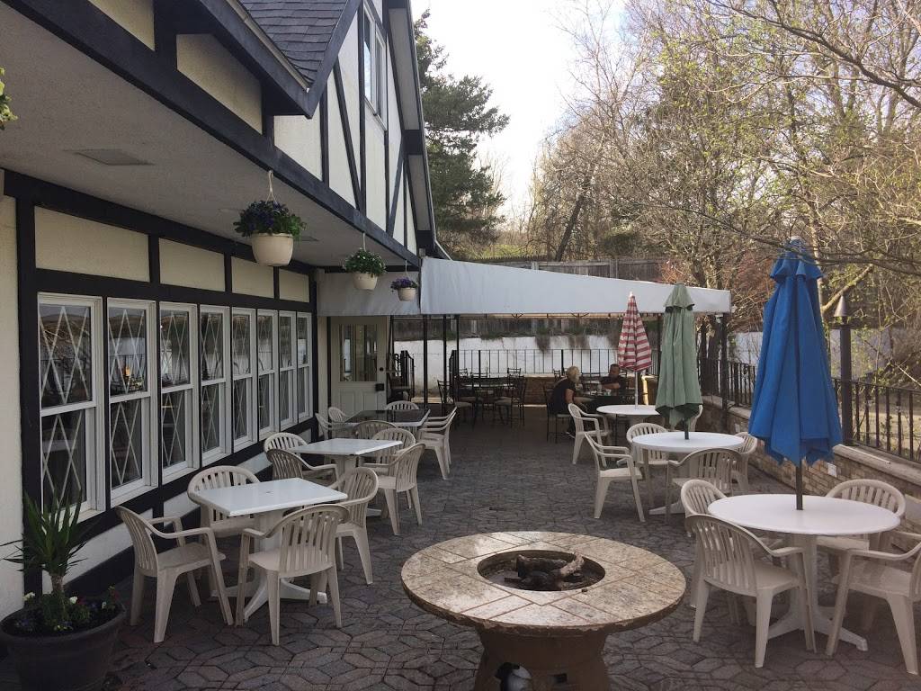 Dinos Restaurant | restaurant | 2113 NY-7, Troy, NY 12180, USA | 5186630131 OR +1 518-663-0131