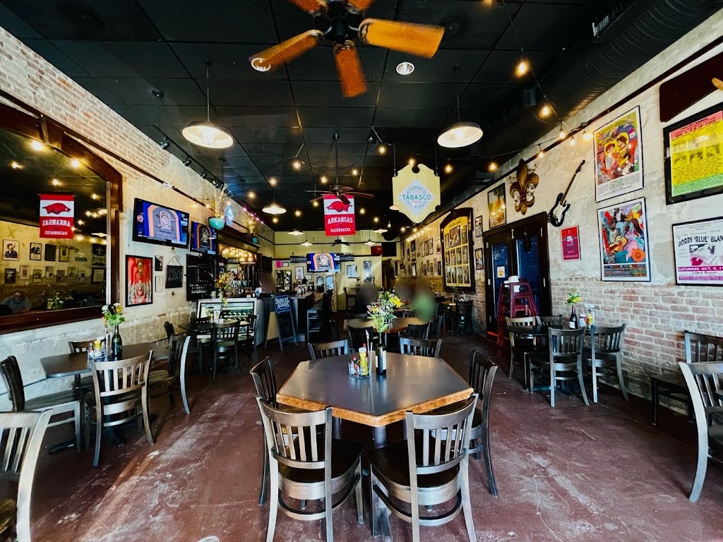 Off The Square Cafe | restaurant | 25 S Poplar St, Marianna, AR 72360, USA | 8706626494 OR +1 870-662-6494