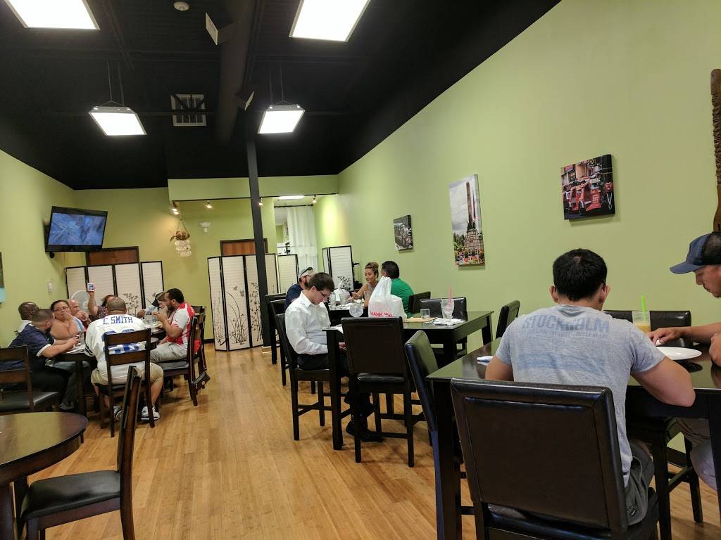 DelCiano Pinoy Cuisine | restaurant | 6401 S Cooper St #143, Arlington, TX 76001, USA | 8178976134 OR +1 817-897-6134