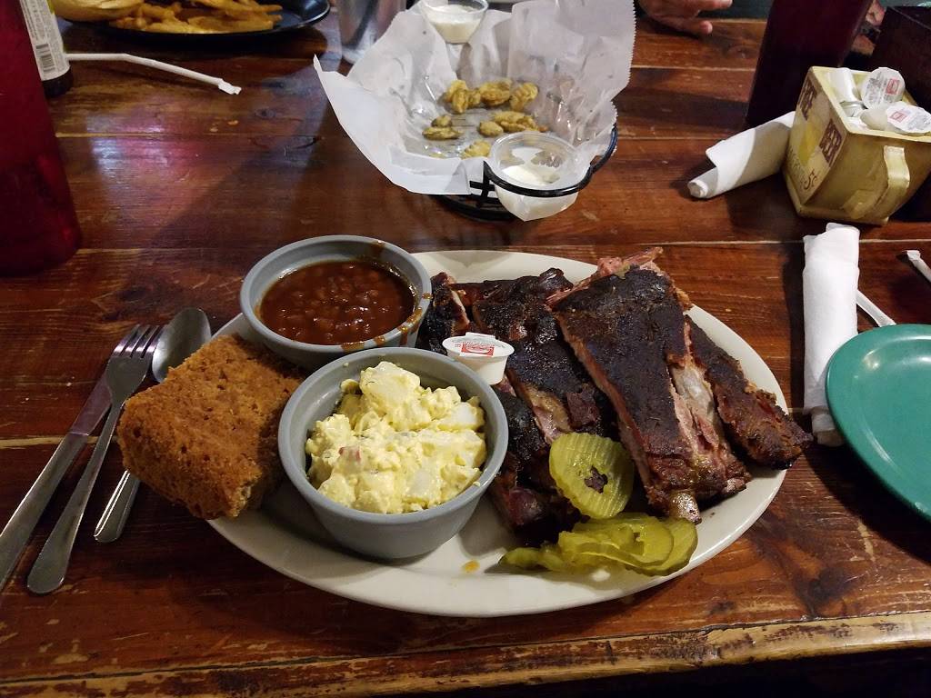 Smokeys BBQ & Catering | restaurant | 510 Main St, Wellsville, KS 66092, USA | 7858834119 OR +1 785-883-4119