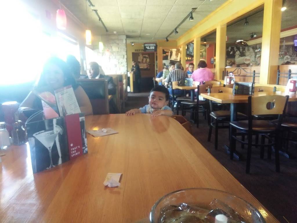 Applebees Grill + Bar | restaurant | 2680 Cranston Rd, Beloit, WI 53511, USA | 6083659156 OR +1 608-365-9156