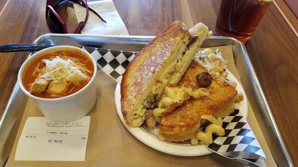 Sweet Lorraines Fabulous Mac n Cheez! Vernon Hills | restaurant | 375 N Milwaukee Ave #200, Vernon Hills, IL 60061, USA | 8472614143 OR +1 847-261-4143