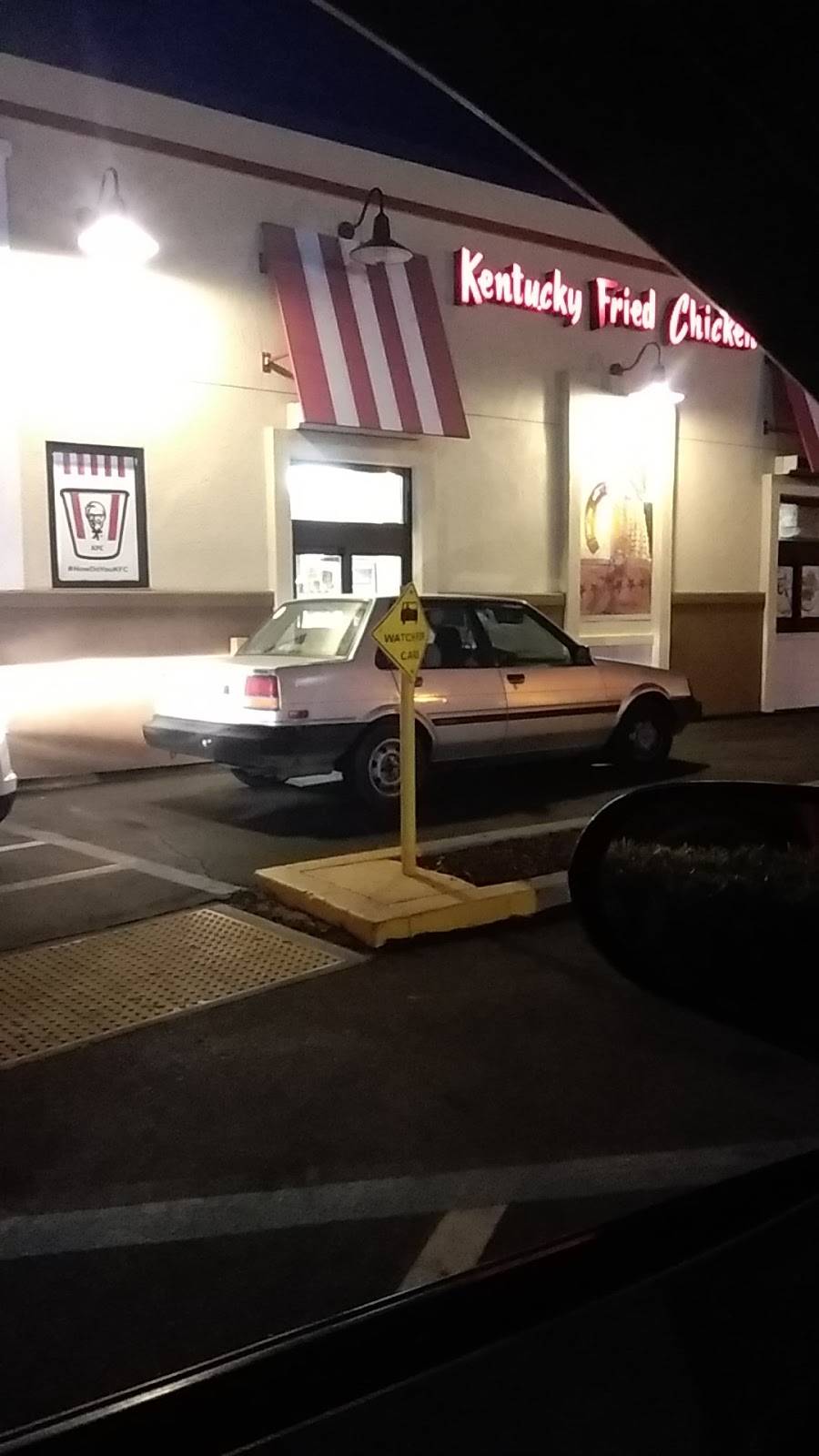 KFC | restaurant | 400 N Golden State Blvd, Turlock, CA 95380, USA | 2096678058 OR +1 209-667-8058