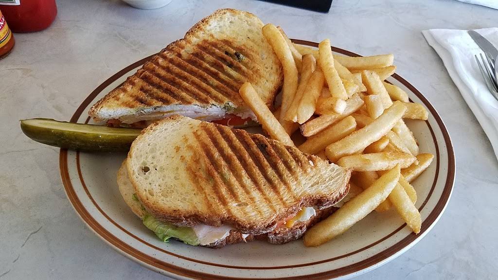 Westmont Restaurant Corporation | restaurant | 128 N Cass Ave, Westmont, IL 60559, USA | 6309681009 OR +1 630-968-1009