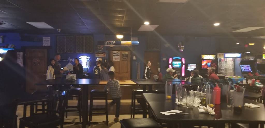 Dubs on 5th | restaurant | 402 5th St, West Easton, PA 18042, USA | 6104383827 OR +1 610-438-3827