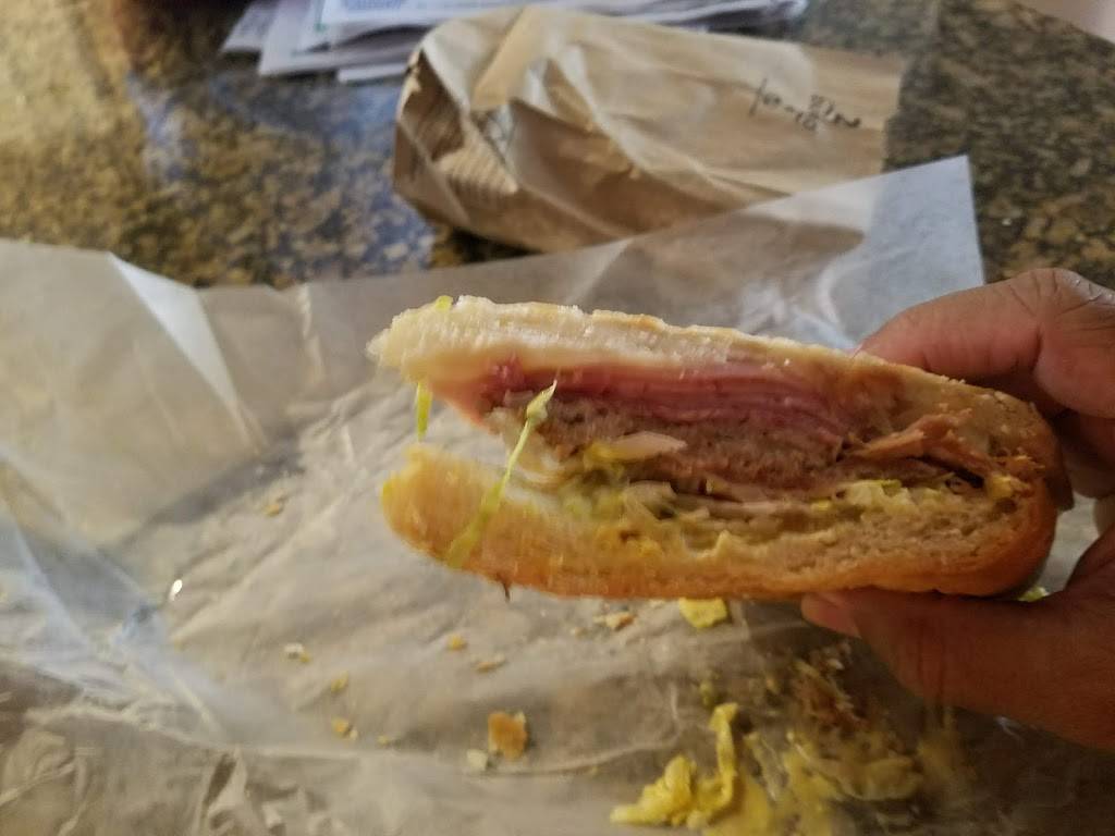 Congas Latin Cafe | restaurant | 4511 Gunn Hwy, Tampa, FL 33624, USA | 8139627775 OR +1 813-962-7775