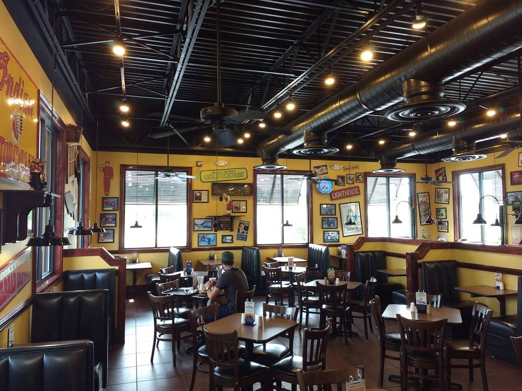 Zaxbys Chicken Fingers & Buffalo Wings | restaurant | 395 W Jackson St, Cookeville, TN 38501, USA | 9313721700 OR +1 931-372-1700