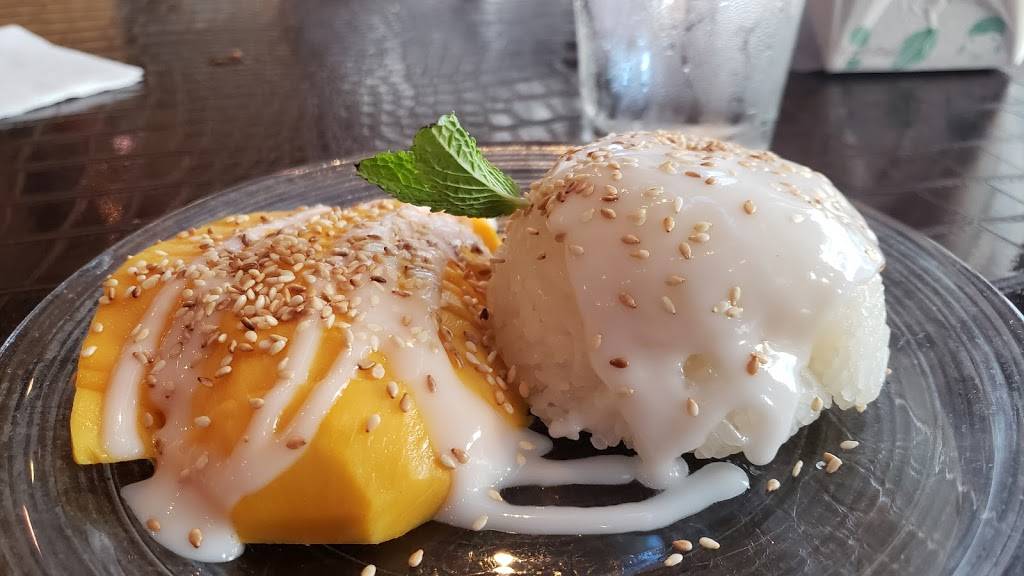 Thai Dishes on Broadway | restaurant | 123 Broadway, Santa Monica, CA 90401, USA | 3103946189 OR +1 310-394-6189