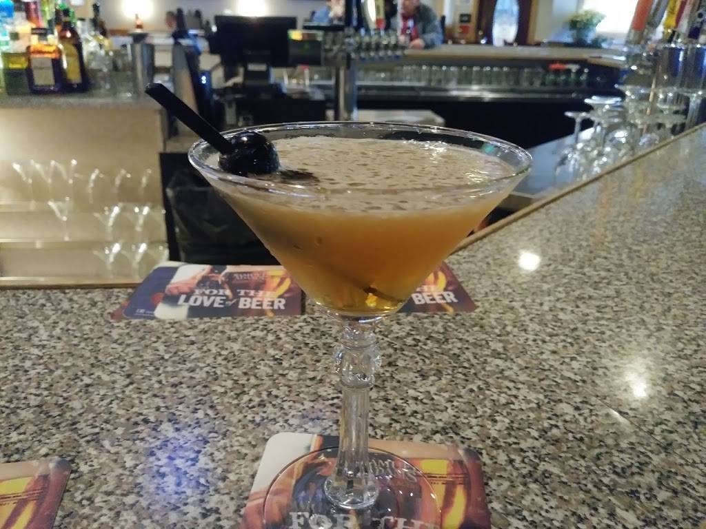 Gatsbys Bar and Grill | restaurant | 4936 Pennell Rd, Aston, PA 19014, USA | 6104944500 OR +1 610-494-4500