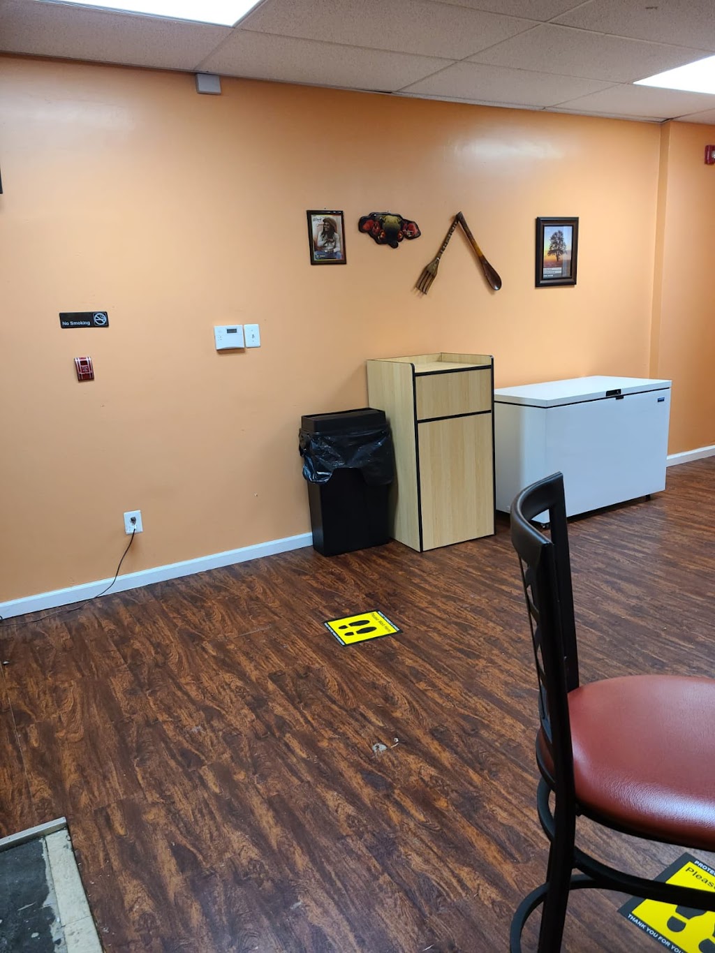 Jewels Caribbean Cuisine | restaurant | 109 Grove Terrace, Newark, NJ 07106, USA | 2488818659 OR +1 248-881-8659