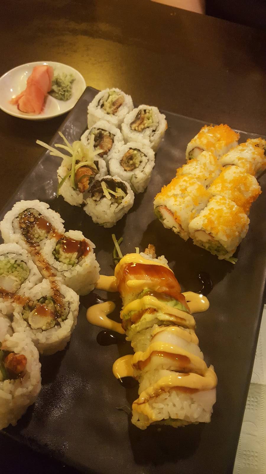 Banc Sushi | restaurant | 919 Montreal Rd, Ottawa, ON K1K 0S6, Canada | 6137490943 OR +1 613-749-0943