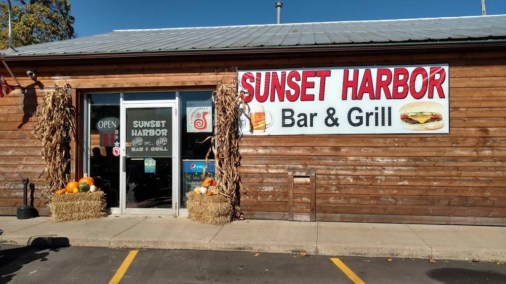 Sunset Harbor Bar & Grill - Lake Wisconsin | restaurant | 9719 2103, WI-188, Lodi, WI 53555, USA | 6085927463 OR +1 608-592-7463
