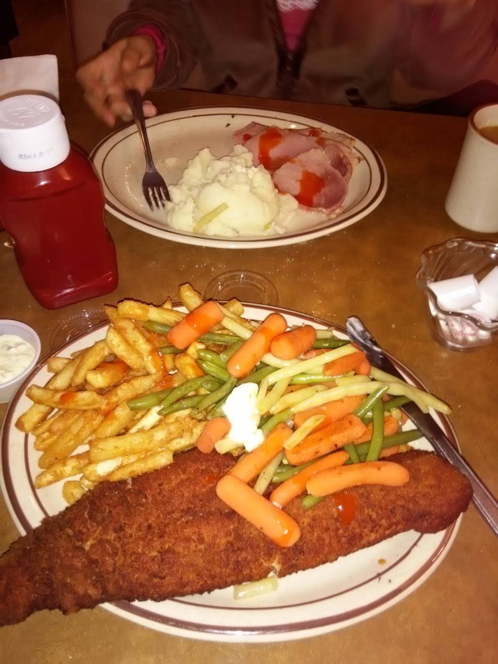 Plaka | restaurant | 2904 Delaware Ave, Kenmore, NY 14217, USA | 7168719800 OR +1 716-871-9800