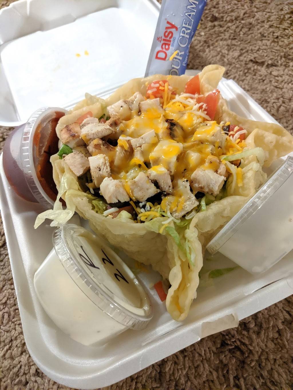 Marnantelis Pizza | meal delivery | 3 Riverside Ave S, Sartell, MN 56377, USA | 3202551885 OR +1 320-255-1885