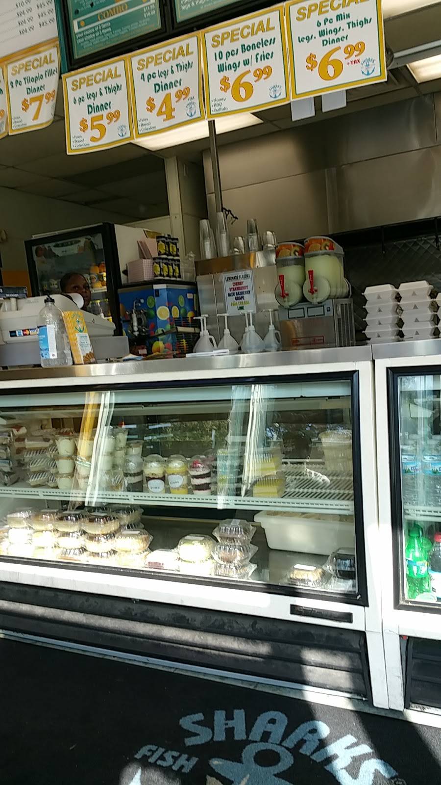 Sharks Fish & Chicken | restaurant | 14727 Kedzie Ave, Posen, IL 60469, USA | 7082390077 OR +1 708-239-0077