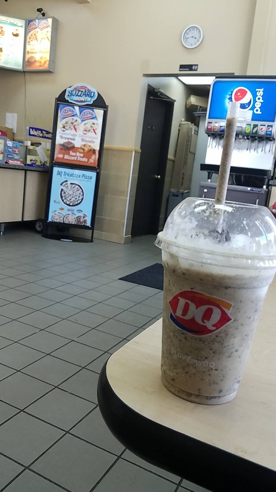 Dairy Queen | restaurant | 1130 N State St, Westville, IL 61883, USA | 2172672897 OR +1 217-267-2897