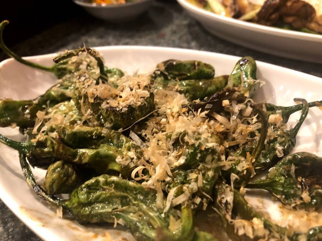 Little Brothers Sushi | restaurant | 22140 Ventura Blvd #3, Woodland Hills, CA 91364, USA | 8186108350 OR +1 818-610-8350