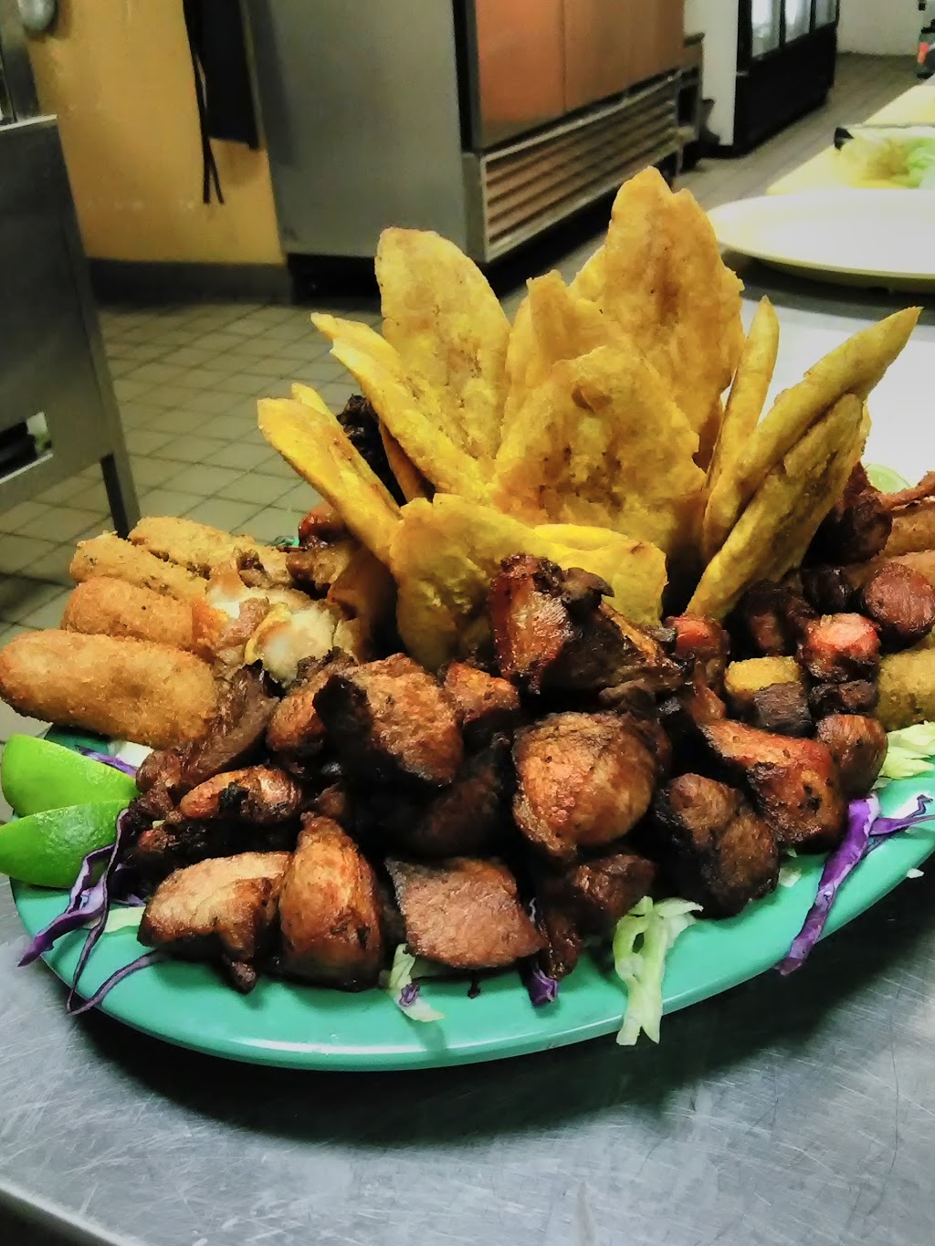 Puerto Ricos Cafe | restaurant | 507 W Vine St, Kissimmee, FL 34741, USA | 4078476399 OR +1 407-847-6399