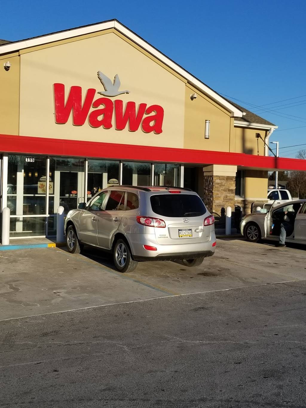 Wawa | cafe | 196 Crown Point Rd, West Deptford, NJ 08086, USA | 8568458343 OR +1 856-845-8343