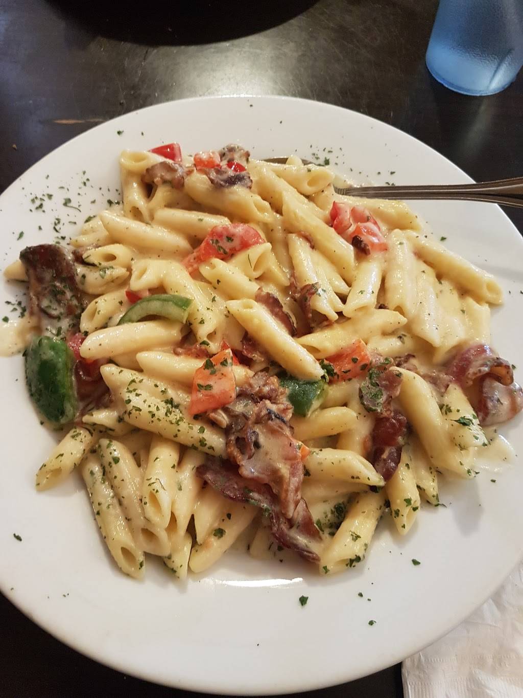 Apollos Pizzeria | restaurant | 92 Bridge St E, Campbellford, ON K0L 1L0, Canada | 7056531414 OR +1 705-653-1414