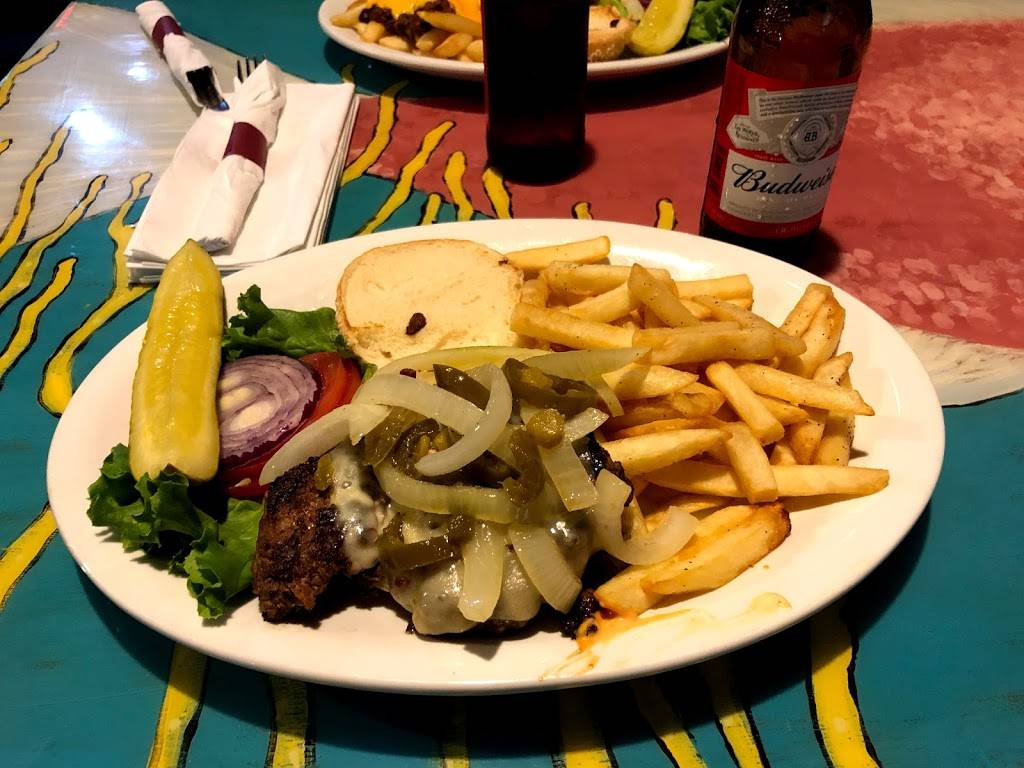 Beaches Bar And Grill | restaurant | 4299 Collins Ave, Miami Beach, FL 33140, USA | 3056721910 OR +1 305-672-1910