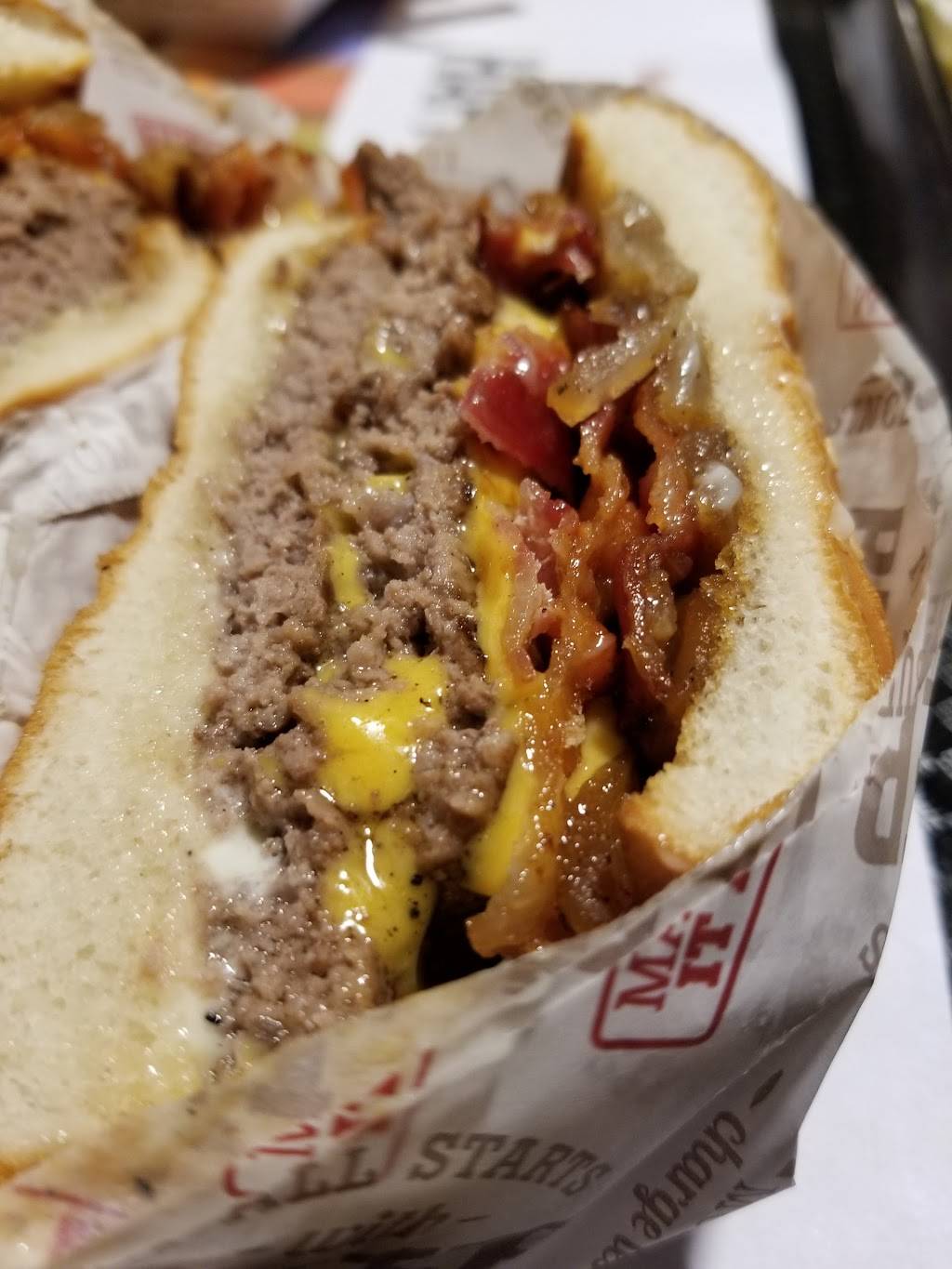 The Habit Burger Grill | restaurant | 30067 Haun Rd, Menifee, CA 92584, USA | 9516722295 OR +1 951-672-2295