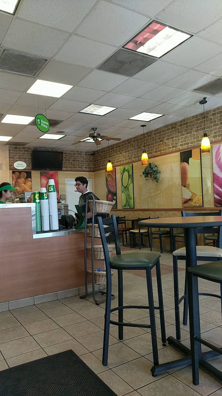 Subway Restaurants | restaurant | 1219 N Grand Ave, Walnut, CA 91789, USA | 9095959375 OR +1 909-595-9375